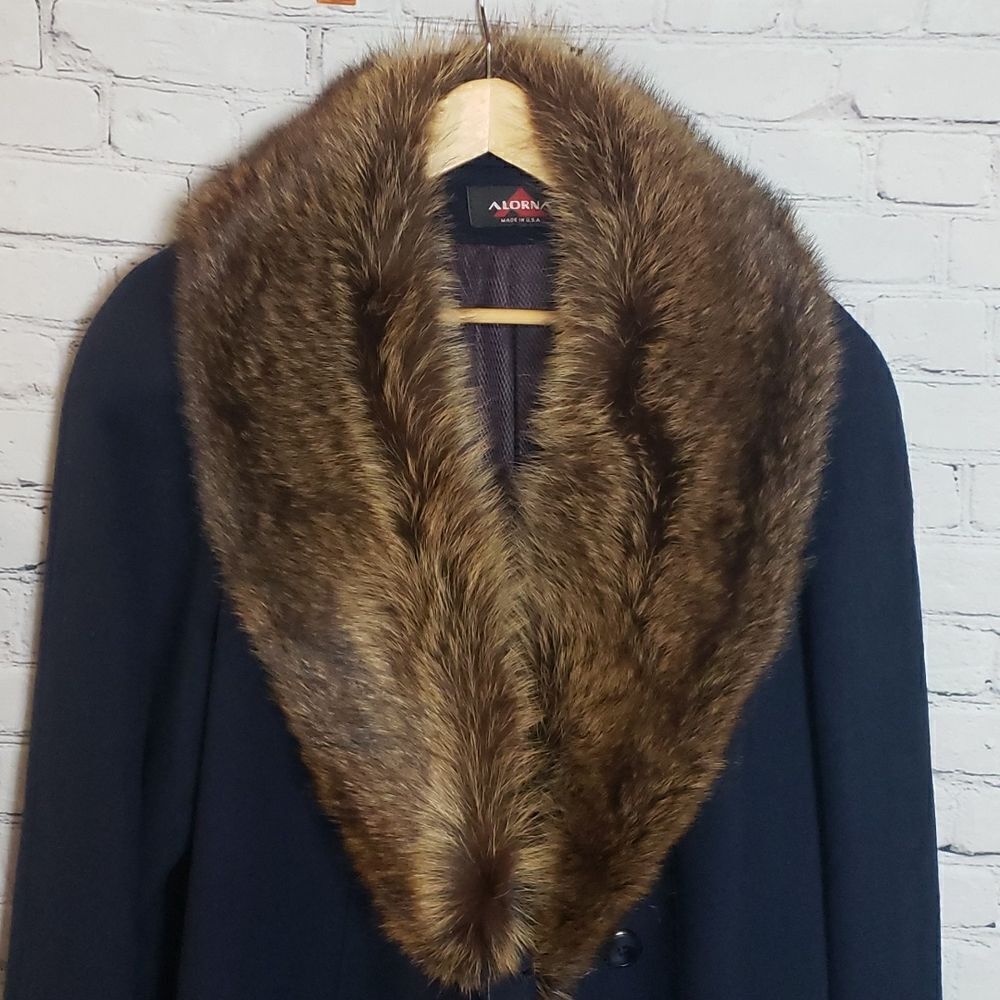 Vintage Navy Alorna Fur and Whool Jacket - Picture 4 of 9